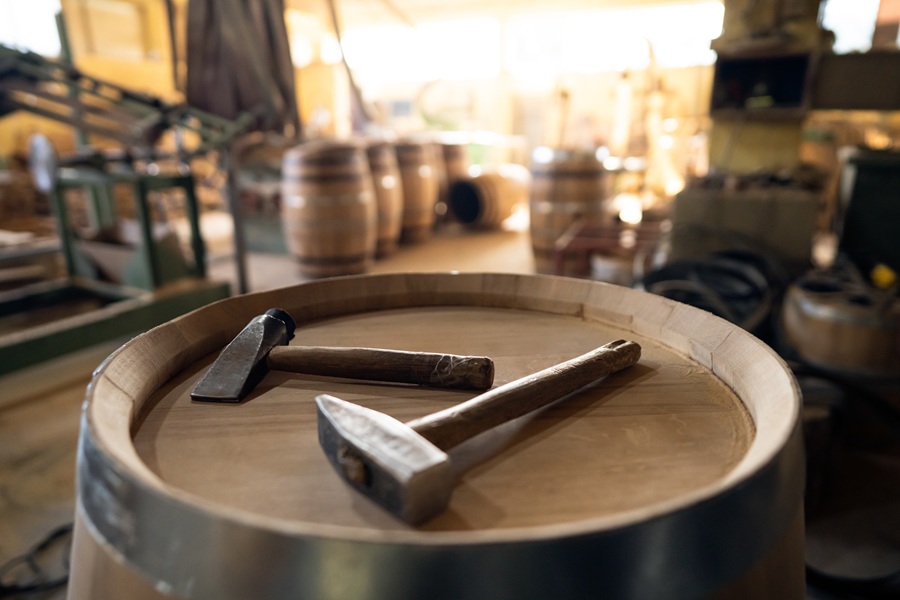 wine barrel producing